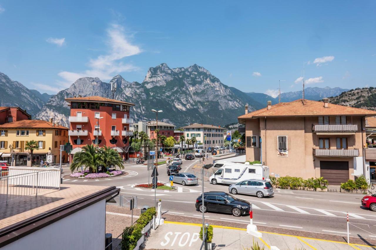 Sun Apartman Torbole Sul Garda Kültér fotó